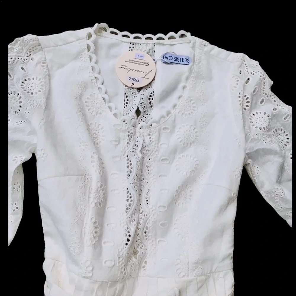 NWT Two Sisters The Label White Eyelet Dress Sz 2 - Picture 4 of 5